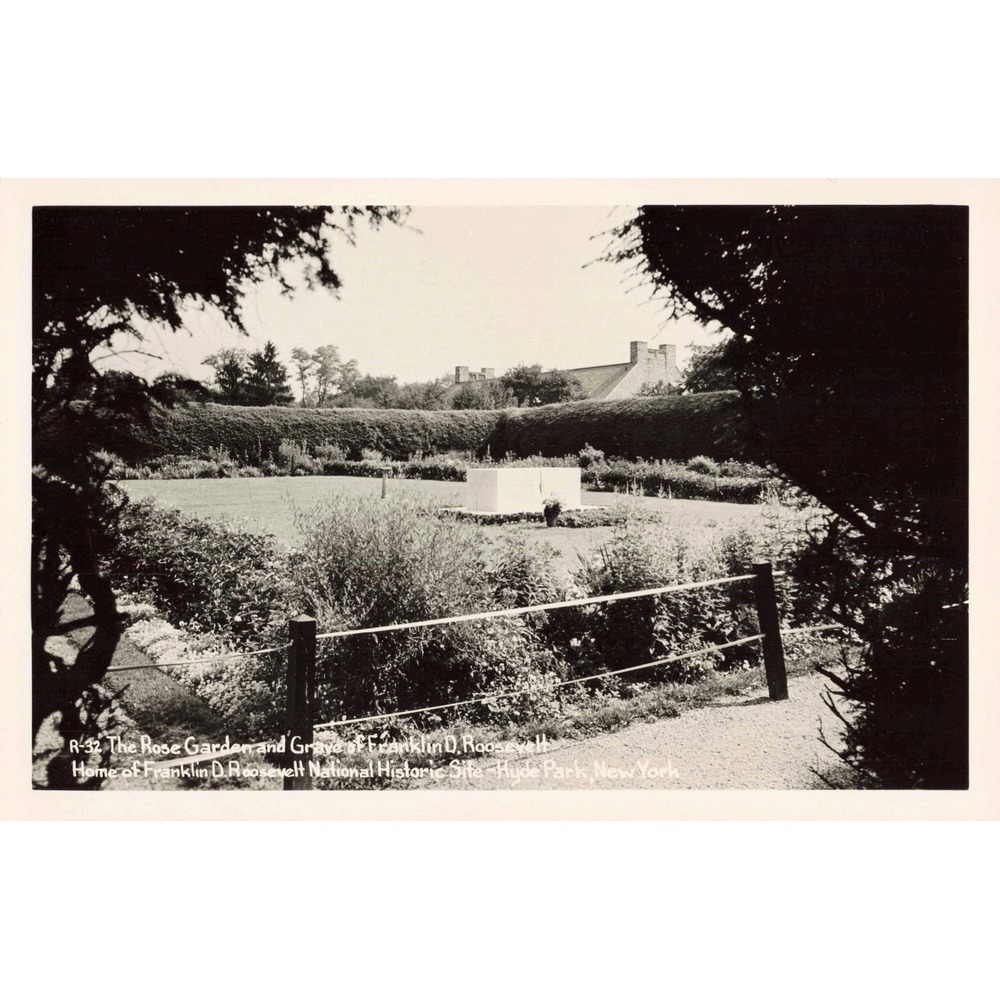 Hyde Park New York NY Postcard FDR Franklin D Roosevelt Grave Rose Garden R-32